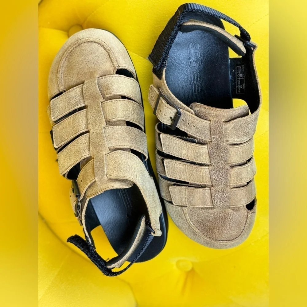 SAS Endeavor Iron Tan Color Leather Sandals. Men's 9 1/2